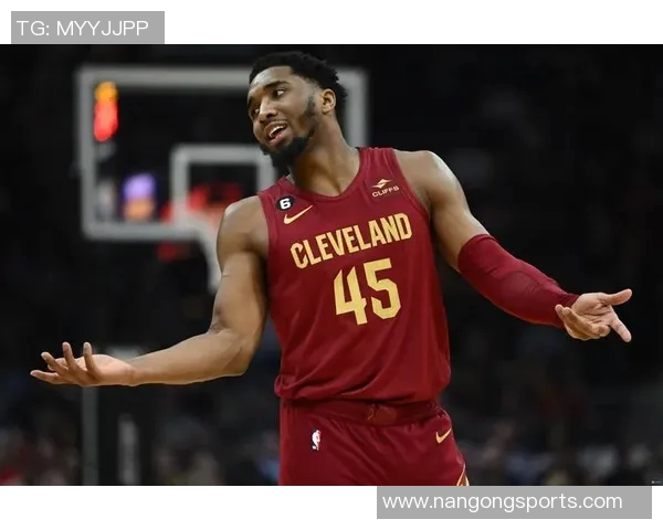 米切尔骑士生涯前200场比赛得分超越詹姆斯创队史新高 米切尔骑士生涯前200场比赛得分超越詹姆斯创队史新高