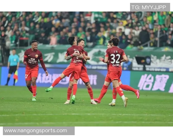 中超第30轮跑动数据揭晓钟晋宝以13356米领跑三镇两将入围前五