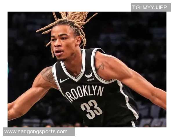 76人半场大幅领先篮网15分乔治表现出色庄神意外伤退克拉克斯顿贡献12分