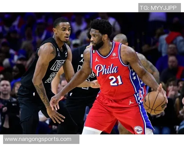 76人半场大幅领先篮网15分乔治表现出色庄神意外伤退克拉克斯顿贡献12分