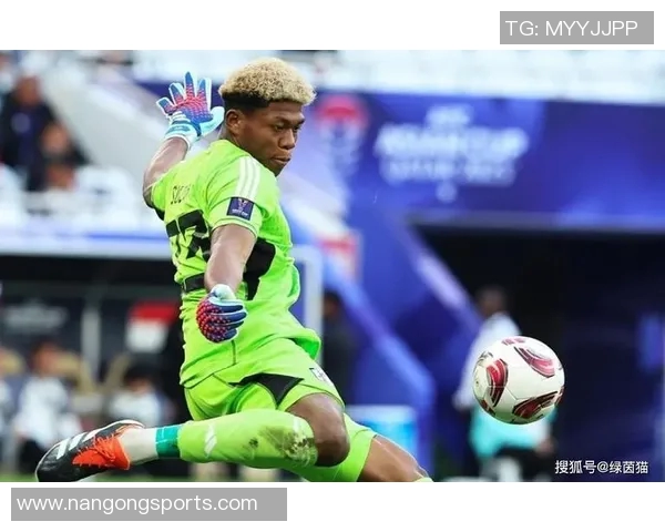 铃木彩艳因伤缺席三到四个月帕尔马计划寻找免签门将